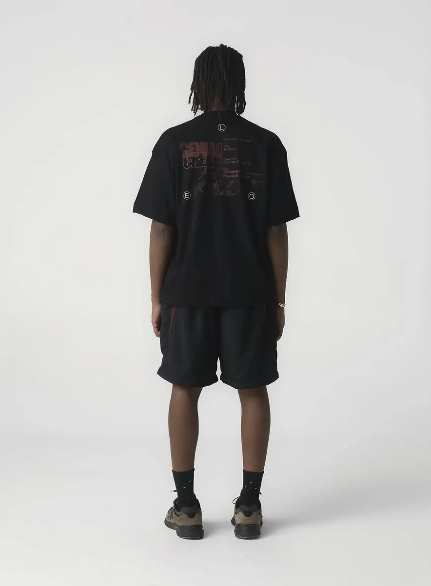 CAMISETA OVER  "GORE" - PRETO