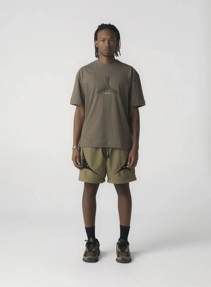 CAMISETA REGULAR "TRITONO" - VERDE