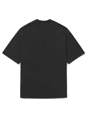 CAMISETA REGULAR  "RAGE" - PRETO