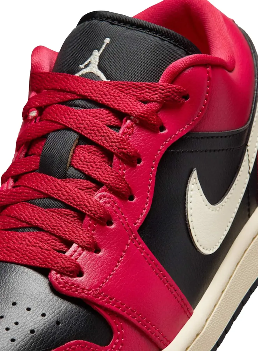 AIR JORDAN 1 LOW BERRY