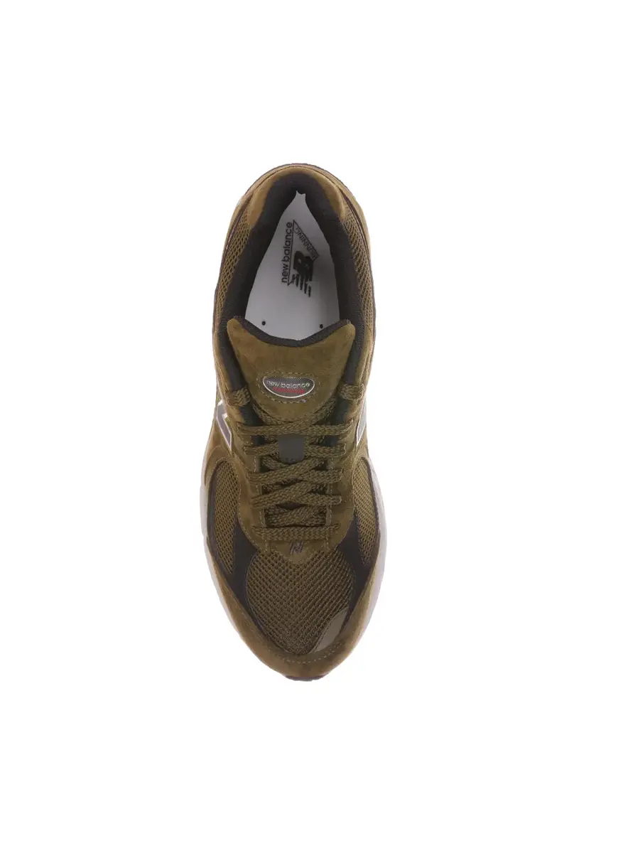 TÊNIS NEW BALANCE 2002R