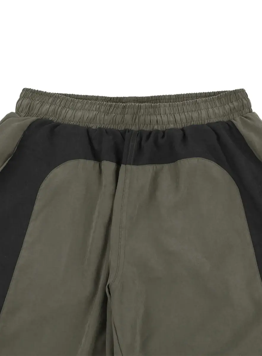 ARCH SHORTS VERDE