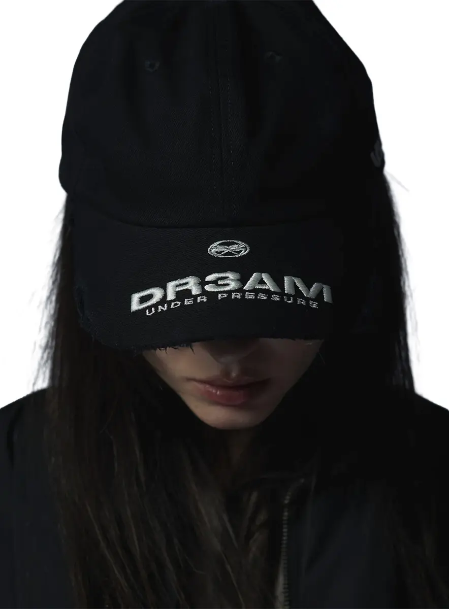 VIRTUAL LIFE CAP