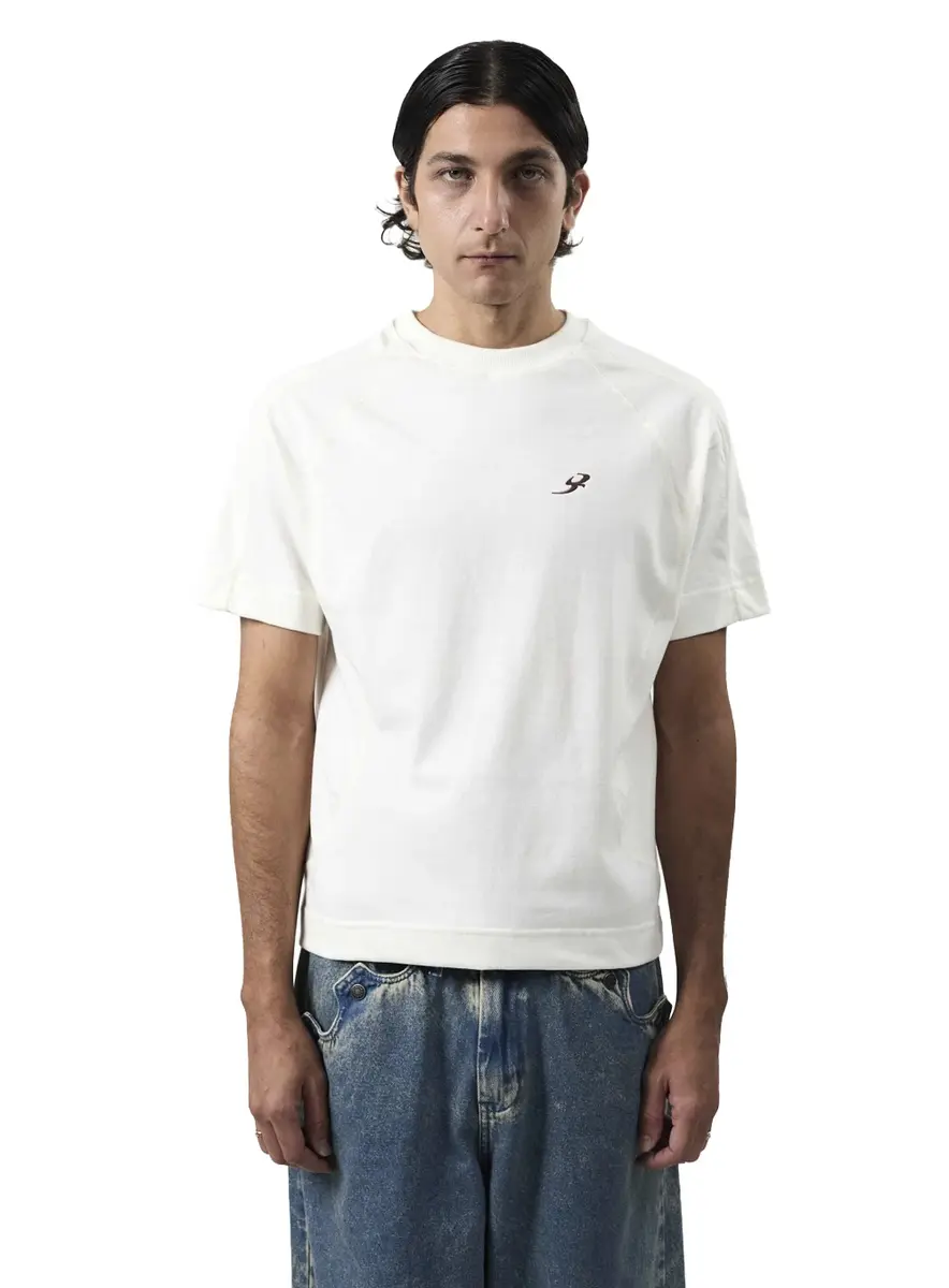 CAMISETA RECORTADA B GARÇA