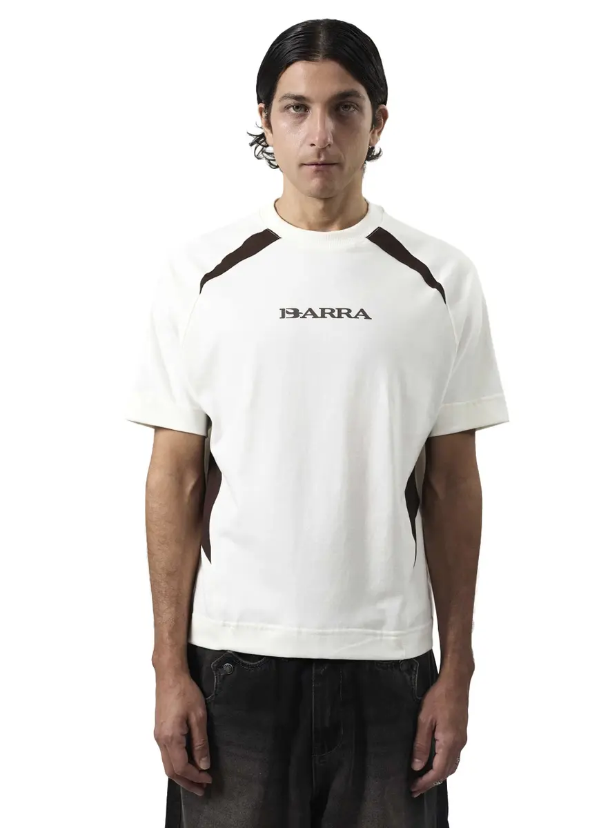 CAMISETA RECORTADA BARRA REMIX