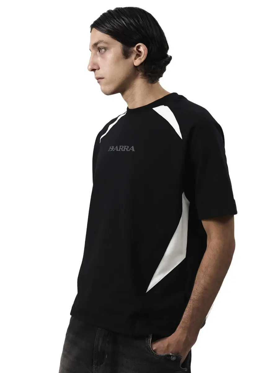 CAMISETA RECORTADA BARRA REMIX