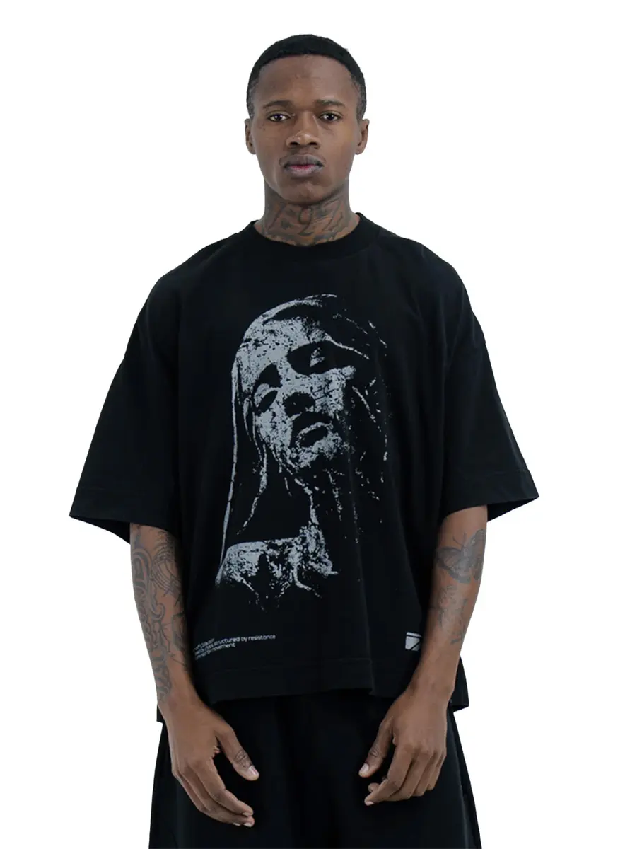 CAMISETA BOXY TEE CREED
