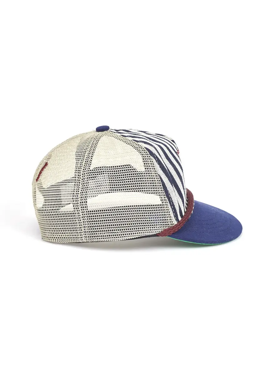 ROYAL STRIPES CROWN