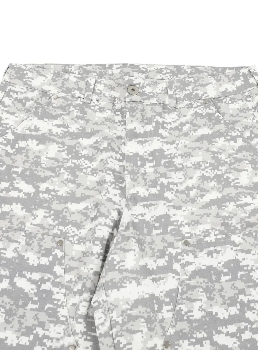 DIGITAL CAMO