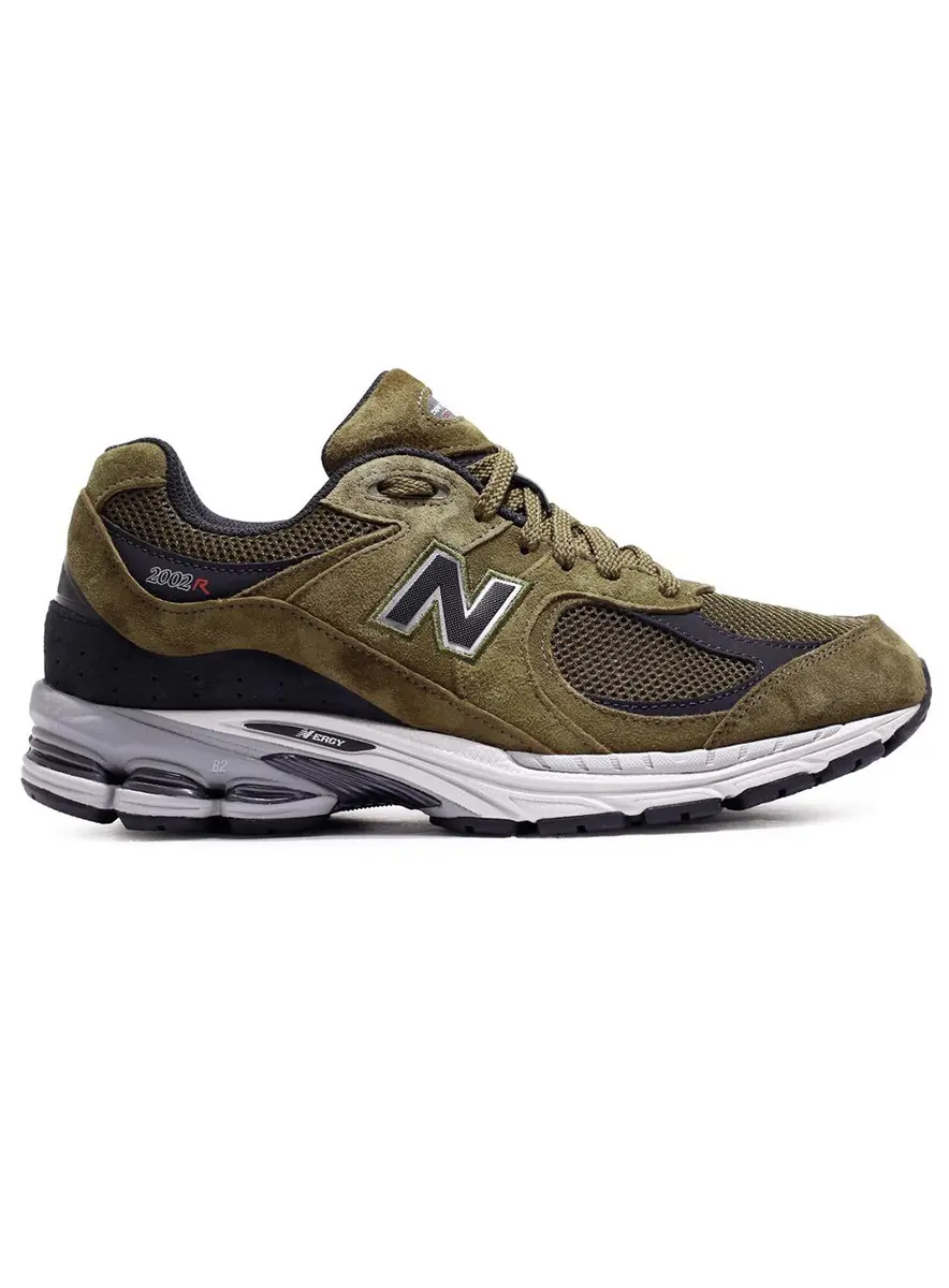 NEW BALANCE 2002R